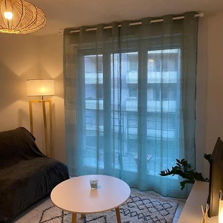 Appartement Calme Centre Ville Avec Place Parking Limoges Kültér fotó
